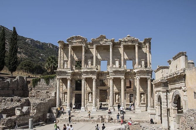 4 Days Turkey Tour - Cappadocia, Ephesus and Pamukkale Tour - Day 3 Pamukkale: Hierapolis ruins and the shoe-free thermal terraces
