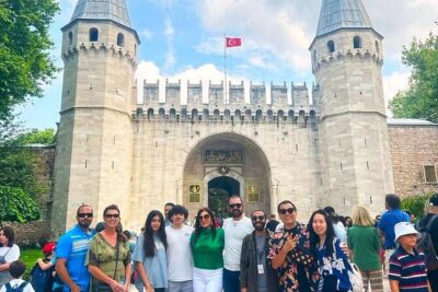 All in One Day Istanbul - Historical Tour of Istanbul with Bosphorus Cruise - Starting the day: meeting point, timing, and the walking reality