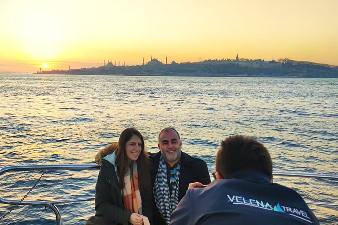 All in One Day Istanbul - Historical Tour of Istanbul with Bosphorus Cruise - Shops, commissions, and how to stay in charge