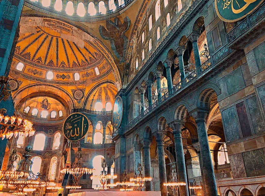 Basilica Cistern &Topkapi Palace &Hagia Sophia Combo Tickets - Topkapi Palace: Timed Entry Slots and a Host-Led Escort to the Harem
