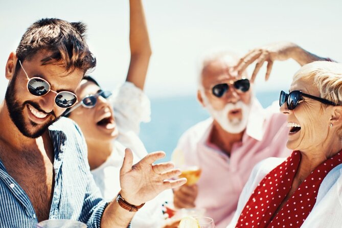 Bosphorus Evening Cruise: Dinner, Live Shows & Private Table - A 3-Hour Bosphorus Dinner That Feels Like an Istanbul Night Out