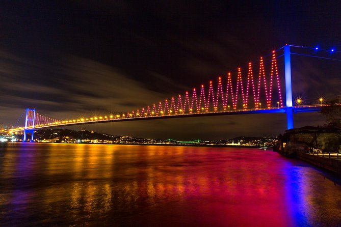 Bosphorus Night Cruise: Dinner, Drinks & Hotel Pickup - What you’ll see along the Bosphorus: palaces, bridges, fortresses, and the tower