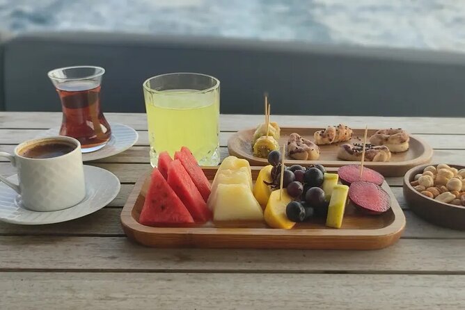 Bosphorus Sunset Cruise on Luxury Yacht with Transfers - Maiden’s Tower and the skyline: why this cruise feels longer than it is