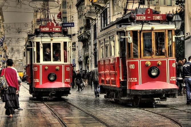 Circle Istanbul (Extraordinary Istanbul) - Ferry to Kadıköy: crossing to the Asian side fast