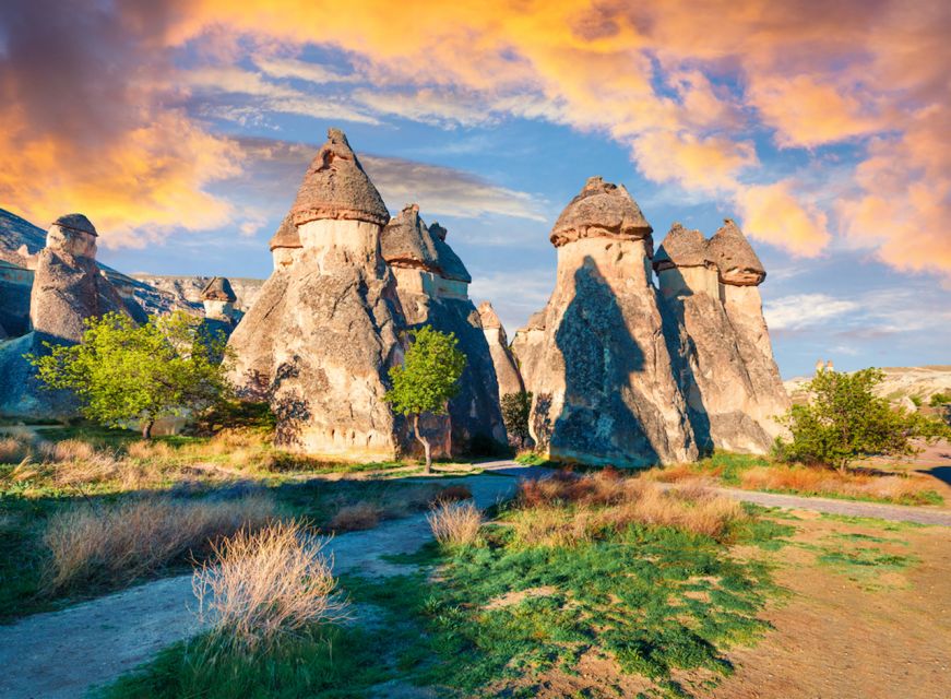 From Istanbul: 2-Day All-Inclusive Cappadocia Guided Trip - Uchisar Castle: one viewpoint that does a lot of work