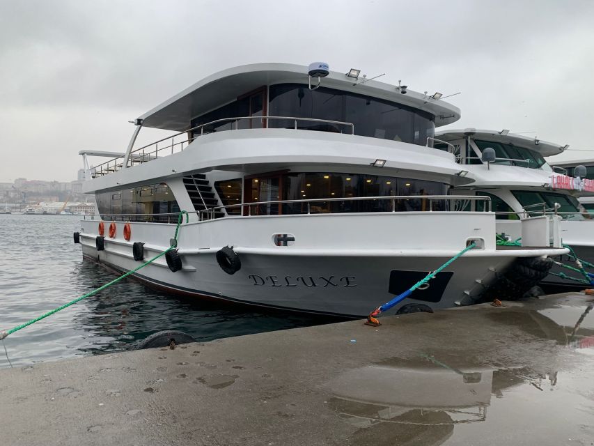 From Istanbul: Full-Day Princes Island Tour with Lunch - The guide vibe: what makes the day feel easy