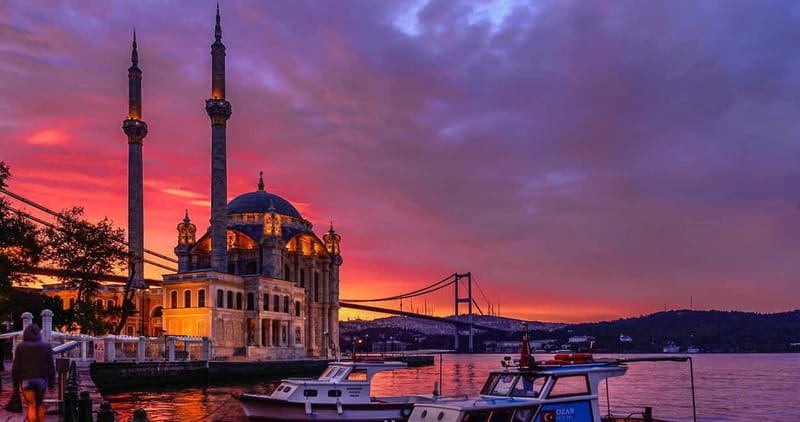 Full Day Istanbul 1, 2 or 3-Day Private City Guided Tour - Day 1 in Sultanahmet: Blue Mosque, Hagia Sophia, Topkapi, and the bazaar maze