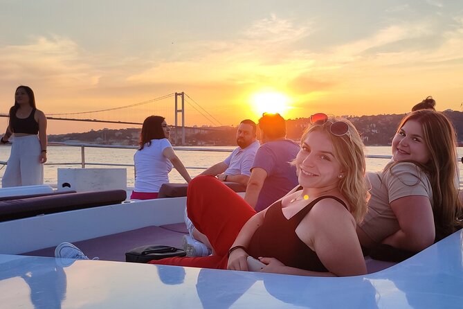 Guided Bosphorus Sunset Cruise on Luxurious Yacht - Small Group Cruise - Maiden Tower plus Galata Bridge and Galata Tower: legends and city icons