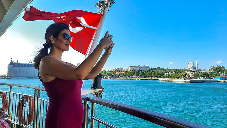 Istanbul: Asian Side Walking Tour with Ferry Ride - Meet at the Spice Bazaar: the easiest start on the European side