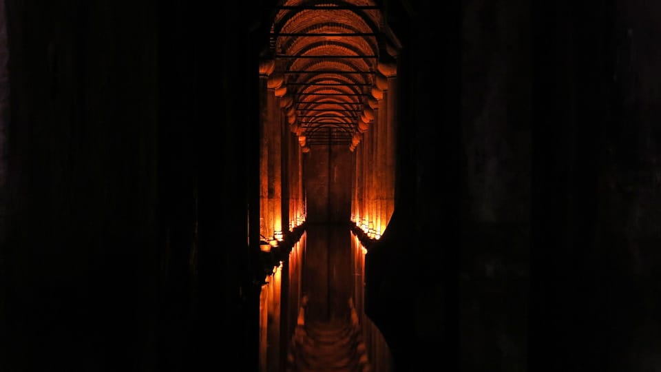 Istanbul: Basilica Cistern Skip-the-Ticket-Line Guided Tour - Skip-the-line: what it does, and what it doesn’t