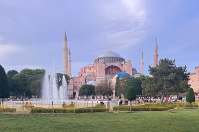 ISTANBUL BEST: Iconic Landmarks Full Day PRIVATE Guided City Tour - Blue Mosque in 30 minutes: fast, photogenic, and free to enter