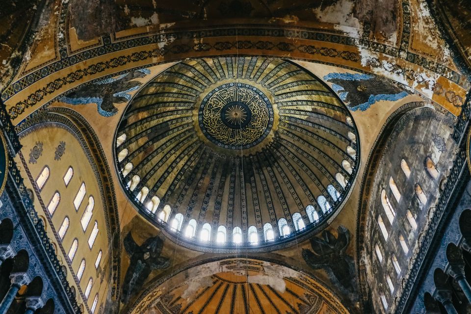 Istanbul: Best of the City 1, 2 or 3-Day Private Guided Tour - Day 1: Hagia Sophia, Blue Mosque, Topkapi, and the Grand Bazaar flow