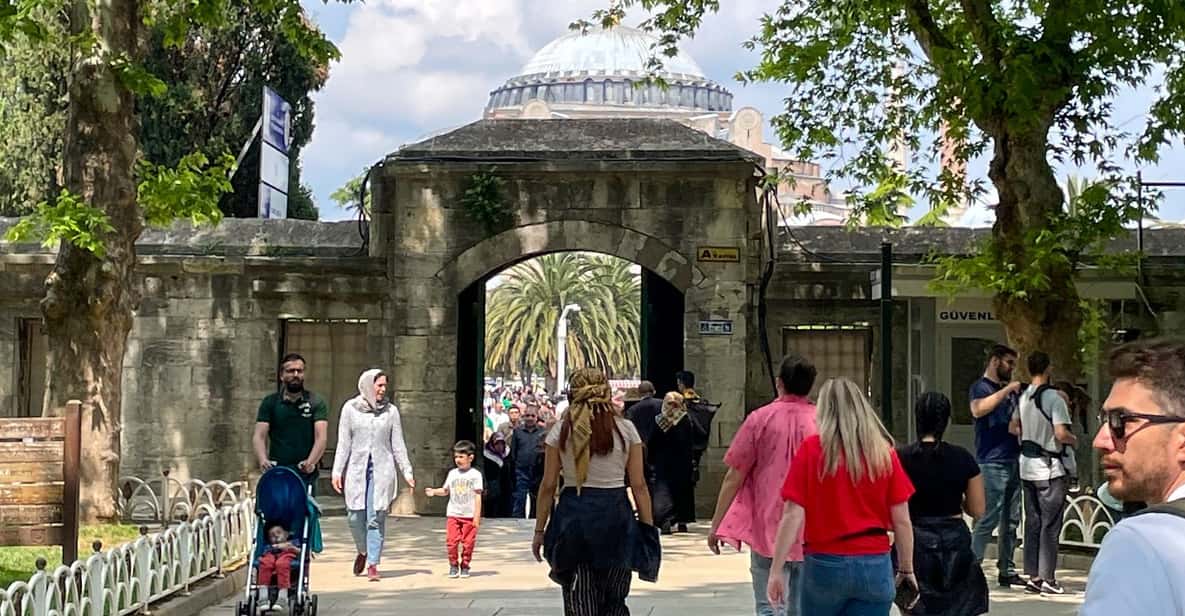 Istanbul: Blue Mosque, Basilica Cistern, & Hagia Sophia Tour - Blue Mosque First: How the Security Line Shapes Your Visit