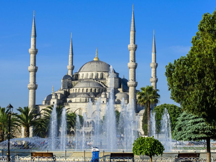 Istanbul: Blue Mosque Guided Tour - Courtyard and Old City walk: UNESCO context without the boredom