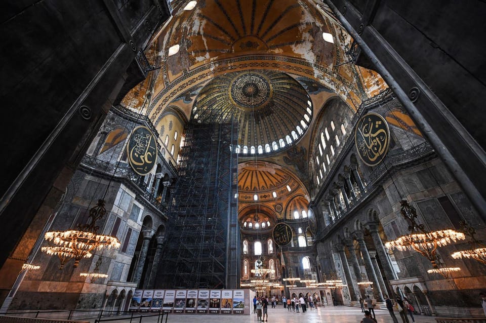 Istanbul: Blue Mosque, Hagia Sophia, & Basilica Cistern Tour - Old City walk: Million Stone and the Hippodrome’s real purpose