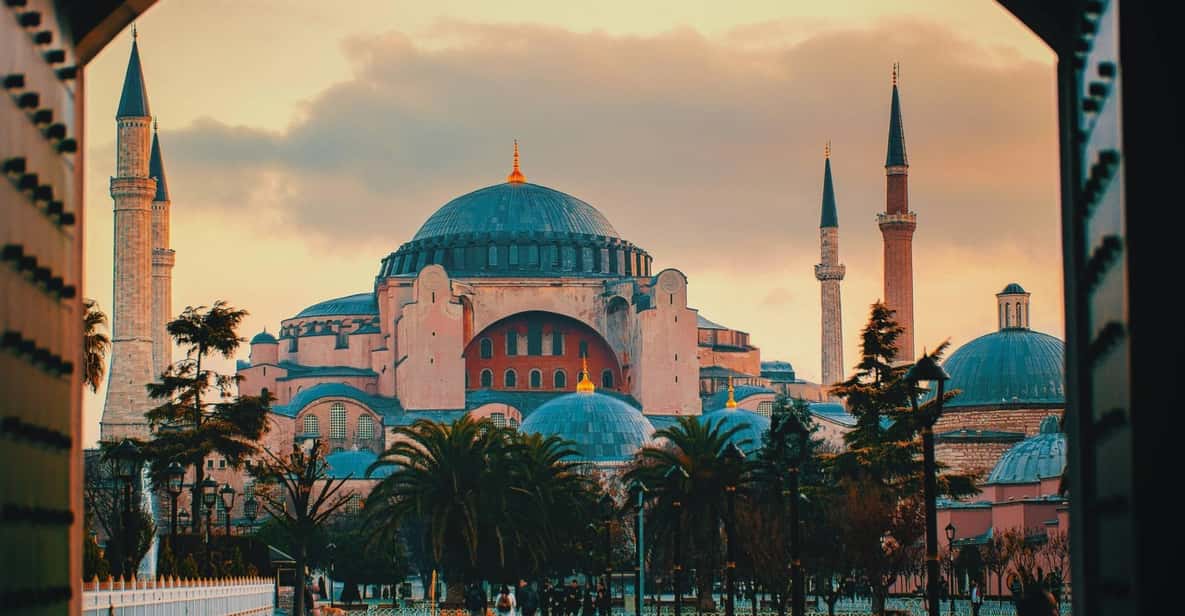 Istanbul: Blue Mosque, Hagia Sophia, & Basilica Cistern Tour - Tour pace: fast enough for highlights, but not a museum crawl