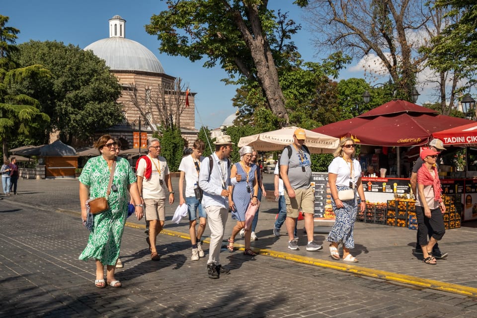 Istanbul: Blue Mosque & Hagia Sophia Guided Tour w/ Tickets - Why Blue Mosque and Hagia Sophia Belong Together