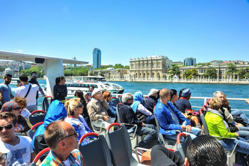 Istanbul: Bosphorus Cruise w/Audio Guide and Sunset Option - Gazete Market meet-up and the quick walk to the pier