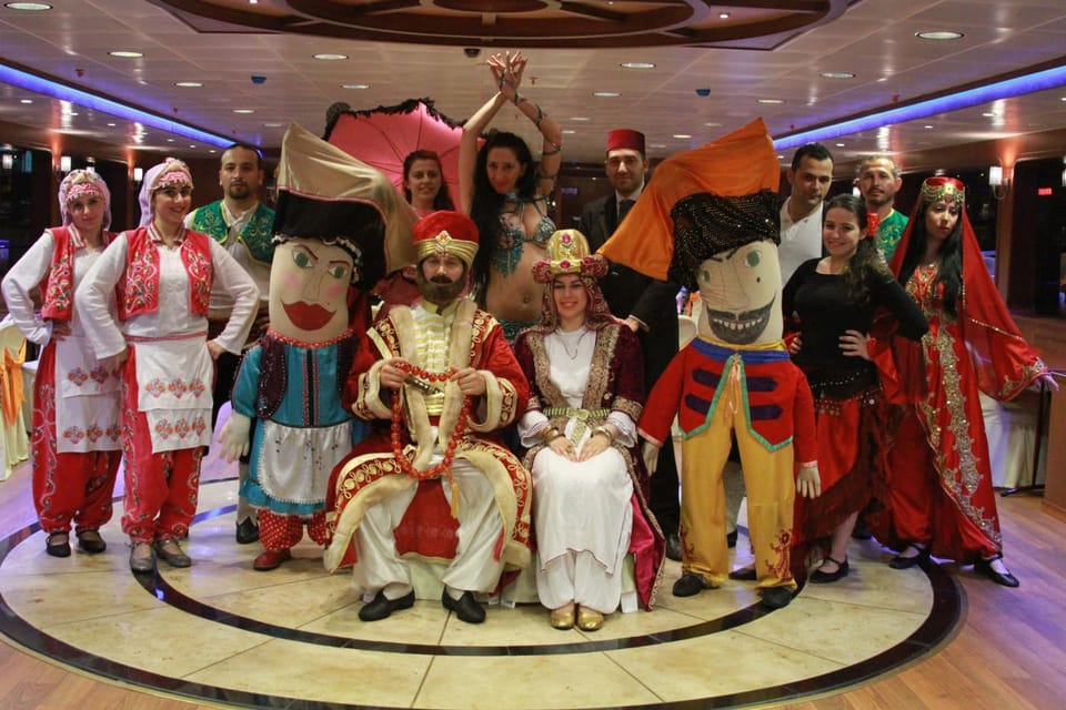 Istanbul: Bosphorus Dinner Cruise Incl. Drinks with Transfer - Beylerbeyi Palace and Maiden’s Tower: quieter moments between the show beats