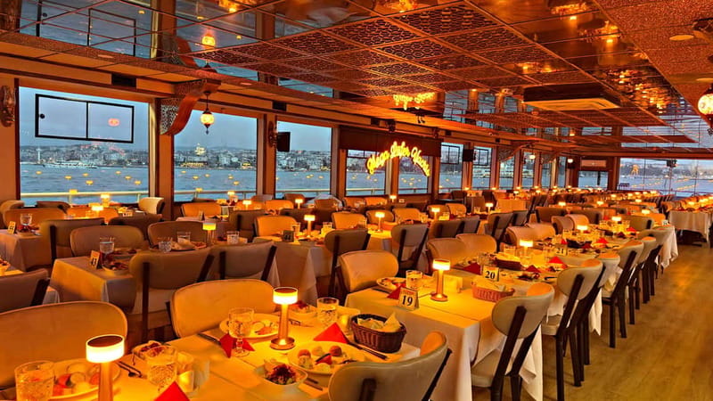 Istanbul: Bosphorus Dinner Cruise & Show with Private Table - The show schedule: Turkish folk meets Latin flair