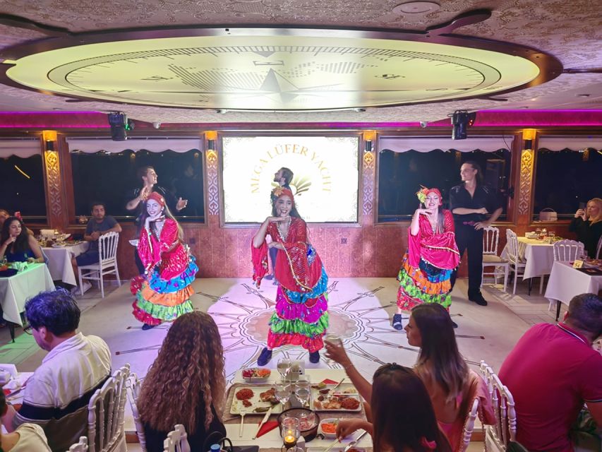 Istanbul: Bosphorus Dinner Cruise & Show with Private Table - Getting there smoothly from Kabataş (and why timing matters)