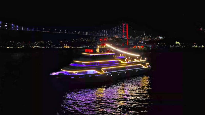 Istanbul: Bosphorus Dinner Cruise & Show with Private Table - The yacht: your floating front-row seat
