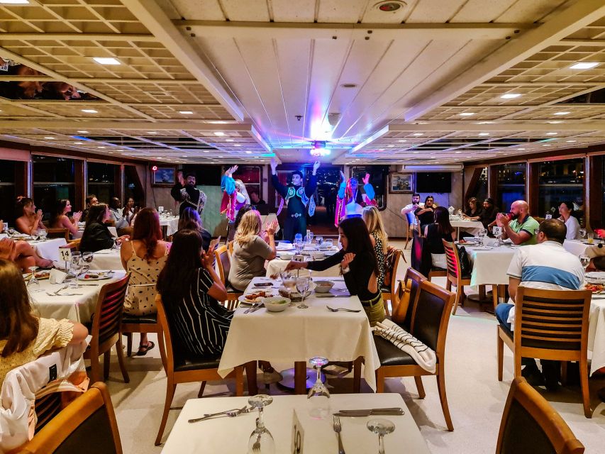 Istanbul: Bosphorus Dinner Cruise w/ Drinks & Entertainment - Getting to the yacht AMOR and not losing time