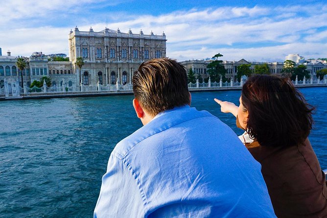 Istanbul Bosphorus Sightseeing Cruise - Seating, views, and crowd management: how to find your best vantage point