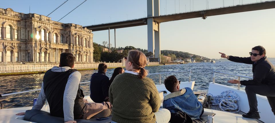 Istanbul: Bosphorus Sunset Cruise on Yacht with Live Guide - What’s Included: Snacks, Fruit, and the Lemonade Moment