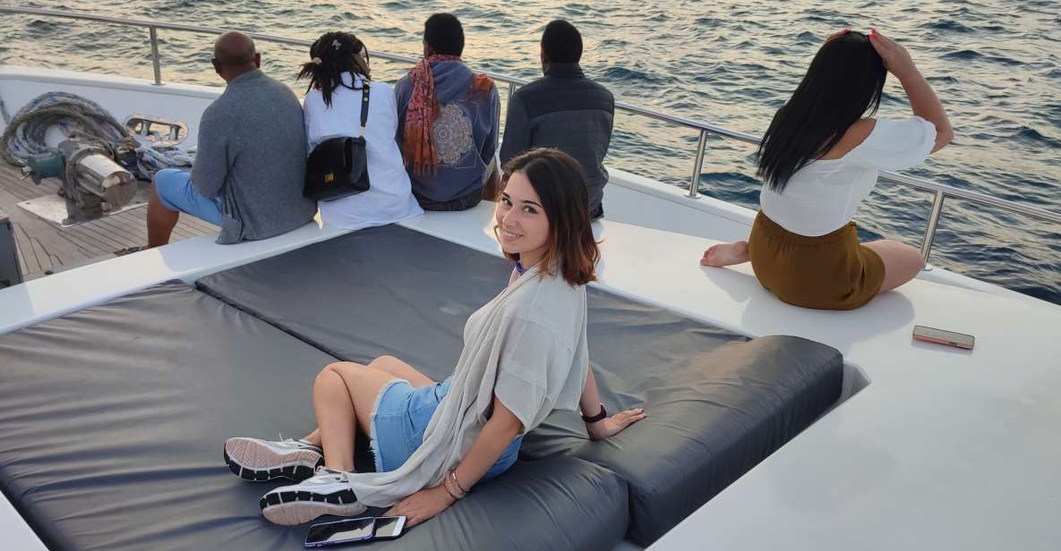 Istanbul: Bosphorus Sunset Cruise on Yacht with Live Guide - Getting to Kabataş Square (and Why It Matters)