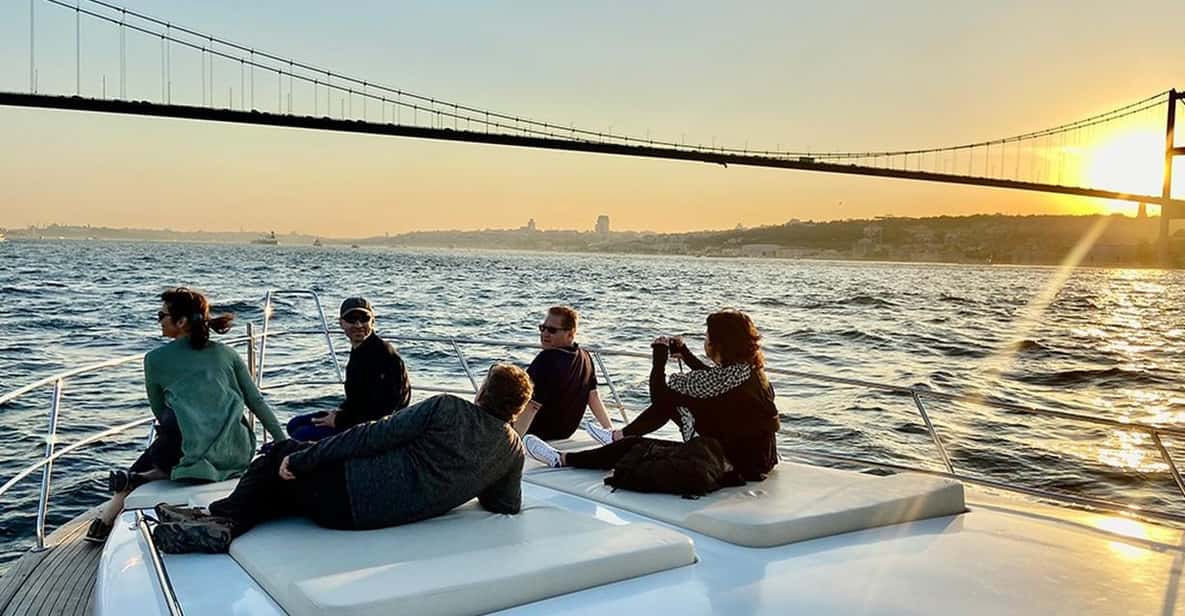 Istanbul: Bosphorus Yacht Cruise at Sunset with Snacks - Onboard Comfort: Picking Your Spot on a 40-Person Yacht