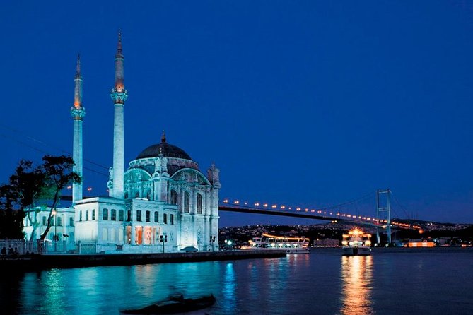 Istanbul by Night: Turkish Dinner and Show - Four-course Turkish dinner with wine and unlimited drinks