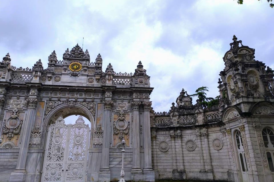 Istanbul: Dolmabahce Palace and Harem Skip-the-Line Ticket - Getting the most from Dolmabahçe Palace without wasting time