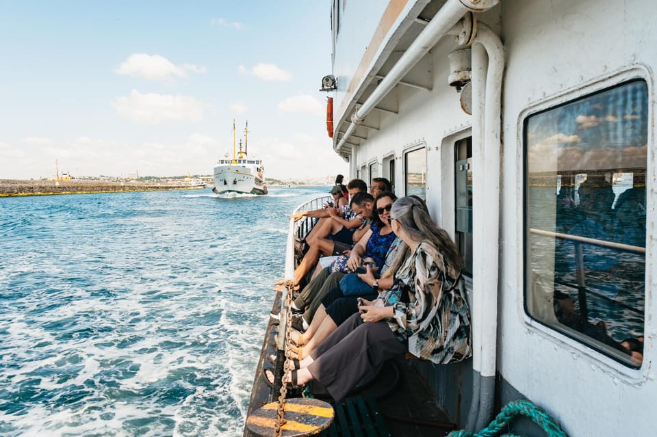 Istanbul: European and Asian Side Guided Foodie Walking Tour - Key points before you go