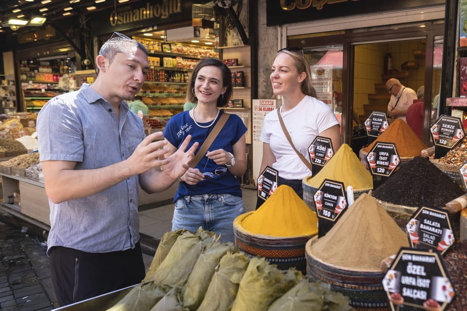 Istanbul: European and Asian Side Guided Foodie Walking Tour - Ferry break: the 30 minutes that flips you to the Asian side