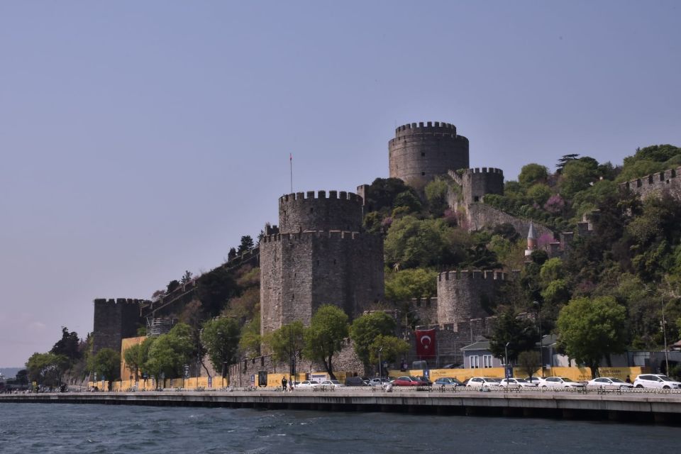 Istanbul: Explore Bosphorous on a Sunset Boat Cruise - Price and value: why $12 works for this route