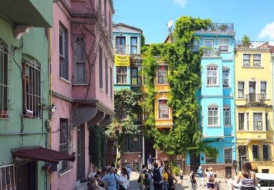 Istanbul: Fener & Balat Guided Tour through Colored Streets - Getting to the meeting point at the Fener seaside bus stop