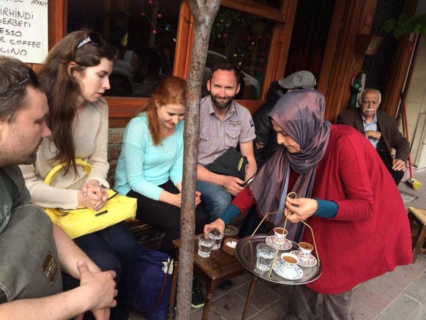 Istanbul: Fener, Balat, Old Greek and Jewish Quarter Tour - Starting at the Spice Bazaar gate: easy to find, fast to launch