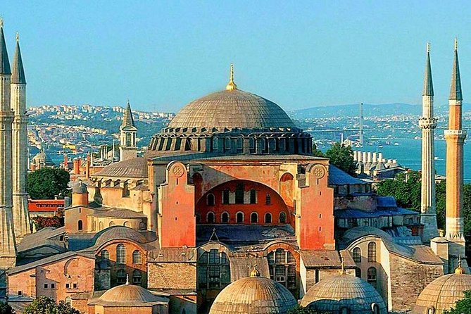 Istanbul: Full-Day Tour with Top Attractions from Hotels or Port - Getting around Istanbul old-city style (hotel or cruise)