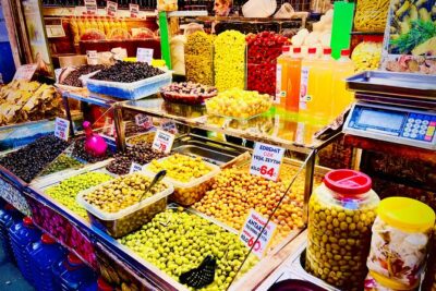 Istanbul Guided Street Food Tour Around European and Asian Sides - Eminönü Square Start: Morning Energy and Breakfast Shopping