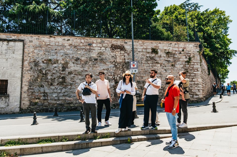 Istanbul: Hagia Sophia, Blue Mosque, Suleymaniye Mosque Tour - Hagia Sophia: 1,500 Years Told in Walk-Up Form