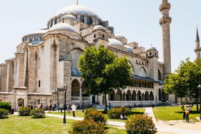 Istanbul: Hagia Sophia, Blue Mosque, Suleymaniye Mosque Tour - Blue Mosque on Sultanahmet’s Main Stage: Tiles, Stories, and Sultan Ahmed’s Choice