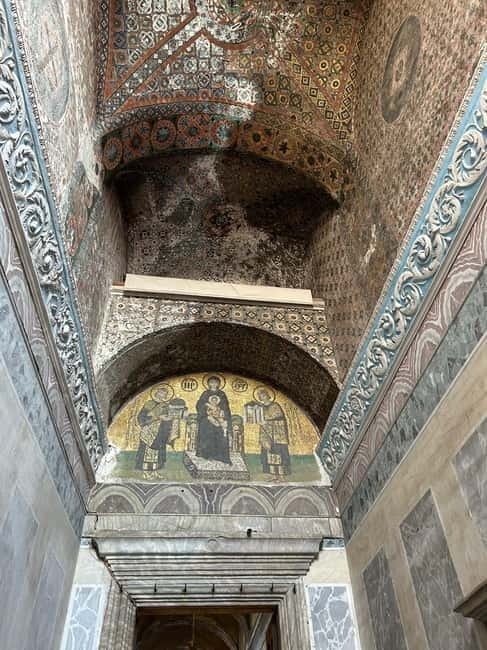 Istanbul: Hagia Sophia Ticket with Audio Guide & Blue Mosque - Audio guide at Hagia Sophia: how to make the most of it