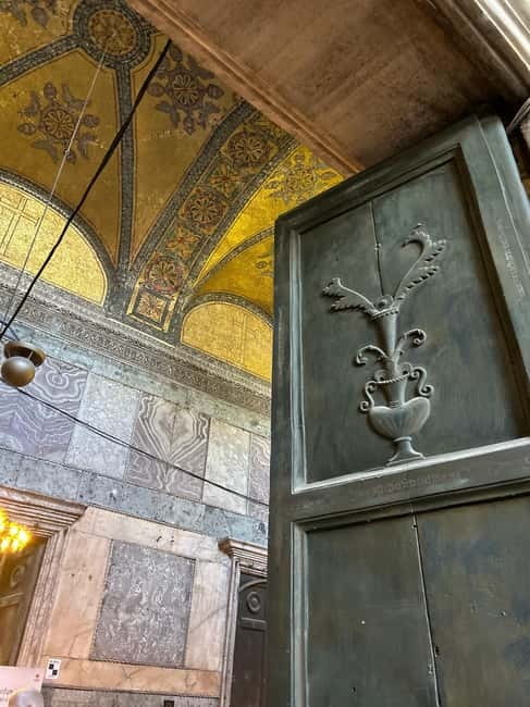 Istanbul: Hagia Sophia Ticket with Audio Guide & Blue Mosque - Dress code and security rules: what actually gets you stopped