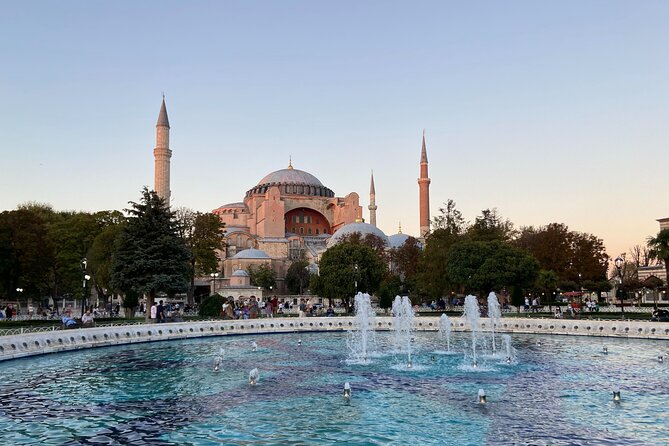Istanbul Heritage Tour - Incl. Lunch - Hagia Sophia: Byzantine Engineering Meets Ottoman and Modern Layers