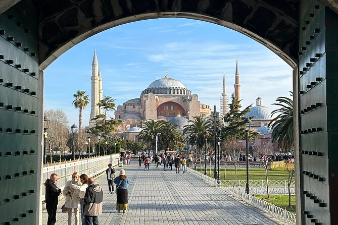 Istanbul Highlights Blue Mosque, Hagia Sophia, Cisterns and More! - Hippodrome Relics and Obelisks: Small Stops That Teach You to Look