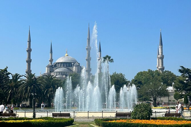 Istanbul Highlights Blue Mosque, Hagia Sophia, Cisterns and More! - Grand Bazaar Time: 4,000 Shops, One Lifesaver