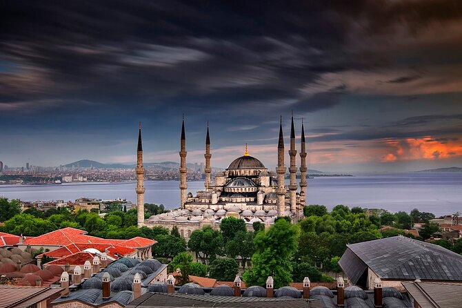 Istanbul Highlights: Guided Tour with Turkish Tea or Coffee - Meeting point, timing, and how to show up prepared