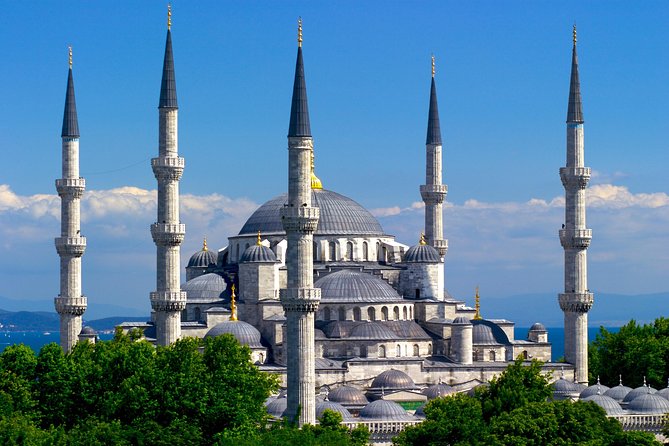 Istanbul Historical Tour with Guide, Lunch and Transfers - Hippodrome to Hagia Sophia: two faiths, one timeline you can walk through