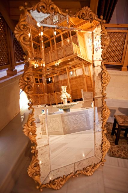 Istanbul: Hurrem Sultan Hamam Experience - Entering the Hagia Sophia area: where to meet and what to expect